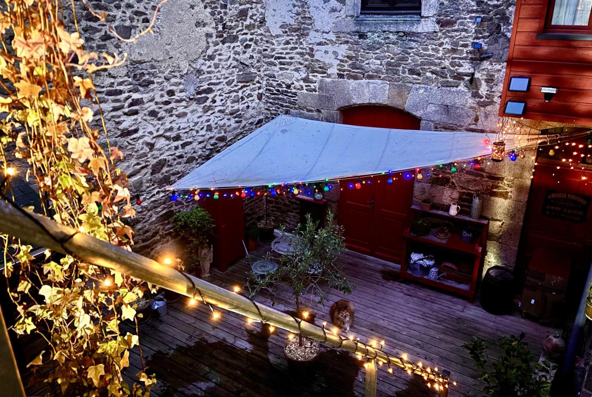 La Cour Secrete Apartment Dinan Exterior photo